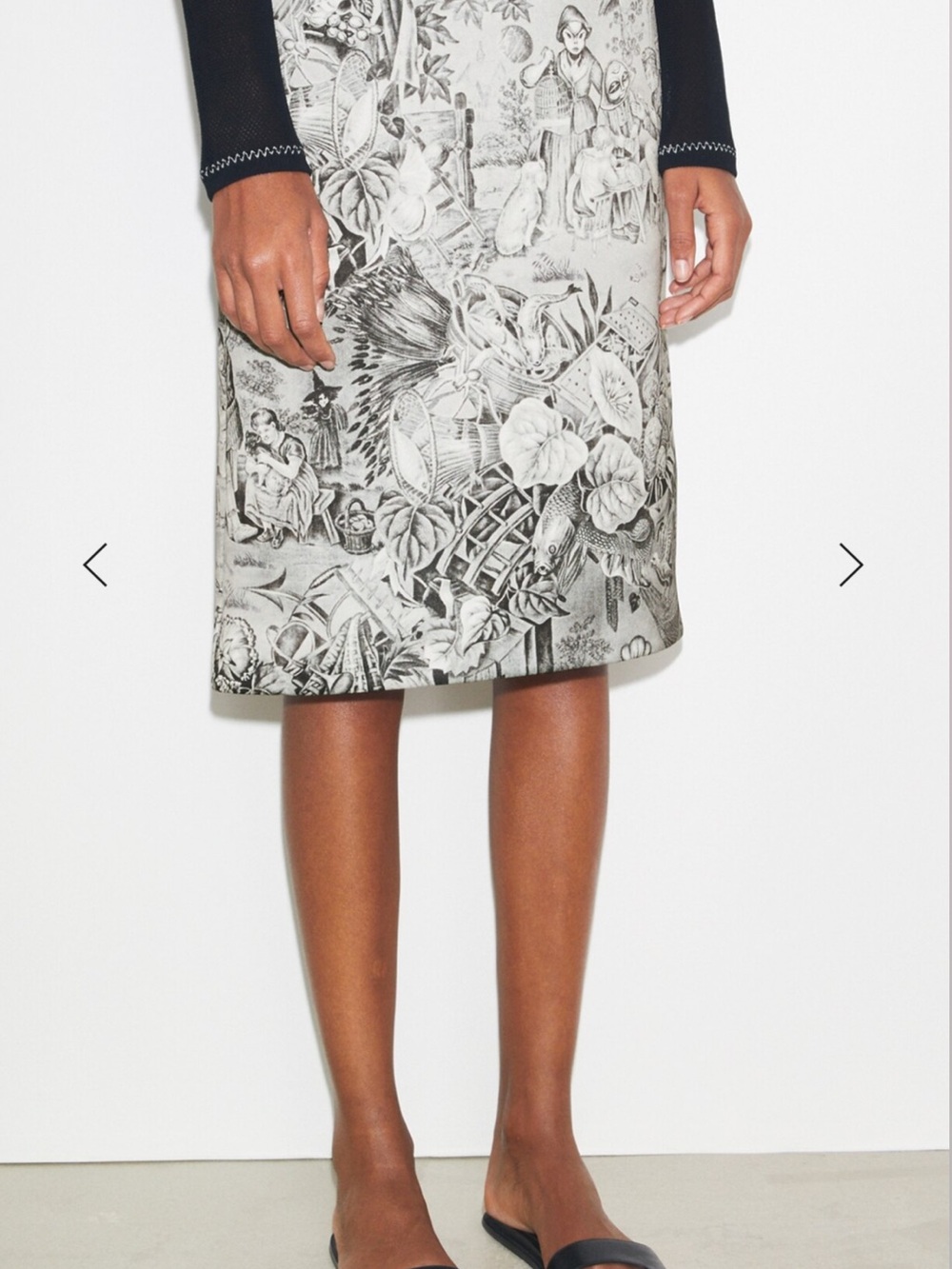 Tory Burch Black and Cream Toile Midi Skirt Grey alien print